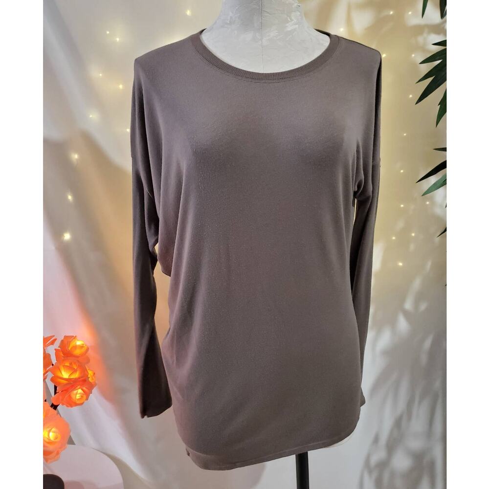 Athleta Cloudlight Restore Top Coffee House Womens Size XS Asymmetrical Yoga